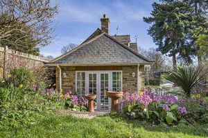 Rear garden- click for photo gallery